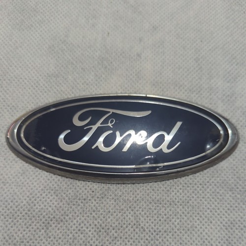 Genuine ford mondeo badge - ford,