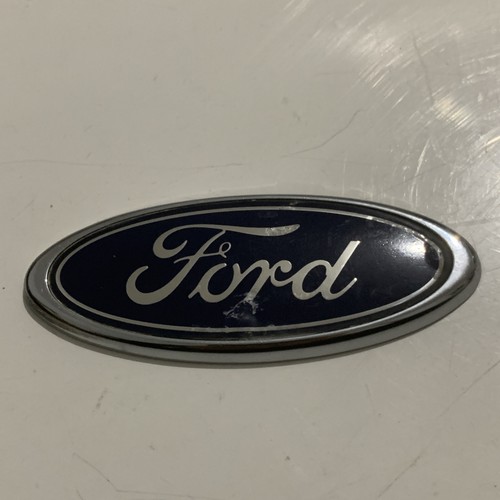 Ford mondeo badge logo emblem - ford,