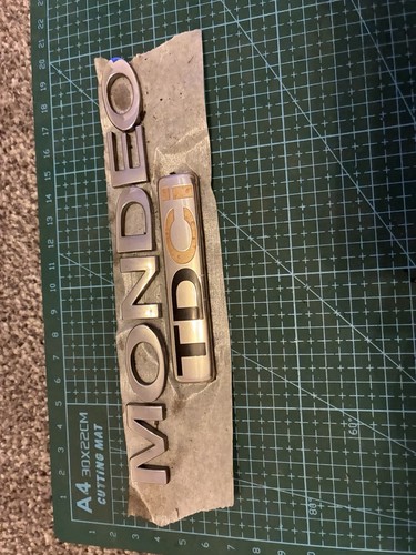 Ford mondeo tailgate badge - mondeo,